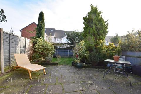 52 Chesham Road, Bovingdon, Hemel Hempstead, HP3 0EA