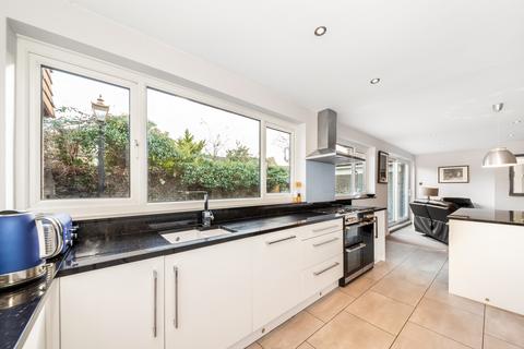 4 bedroom detached house for sale, Beaconsfield Road,  Bromley, BR1
