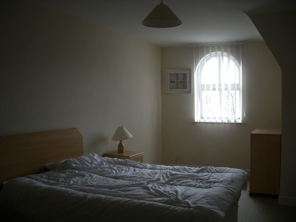Photograph 3