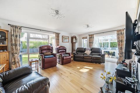 3 bedroom bungalow for sale, Holly Drive, Littlehampton, West Sussex