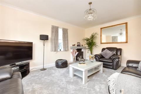 4 bedroom detached house for sale, Brighton Road, Horley, Surrey