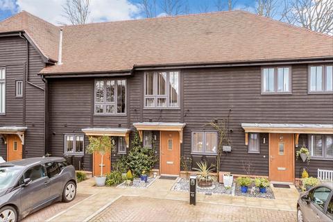 42 Cherry Tree Lane, Ewhurst, Cranleigh, GU6 7GG
