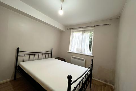 1 bedroom ground floor flat to rent, Jack Clow Road, London E15