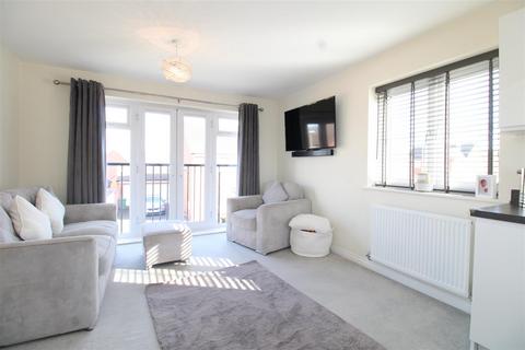 2 bedroom apartment for sale, Field Sidings Way, Kingswinford