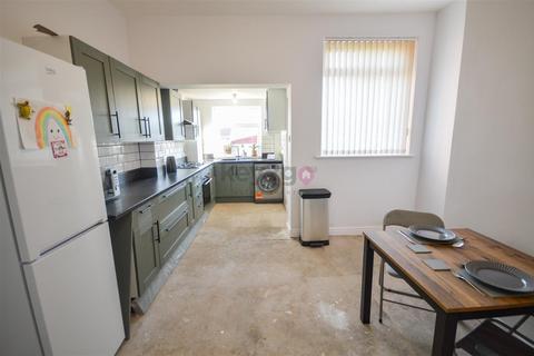 2 bedroom terraced house for sale, North Road, Clowne, Chesterfield, S43