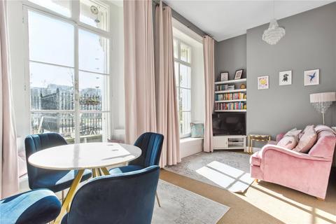 1 bedroom apartment for sale, Arundel Square, London, N7