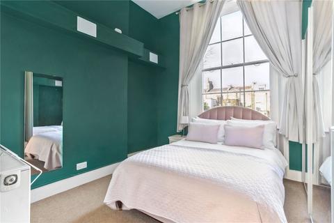 1 bedroom apartment for sale, Arundel Square, London, N7