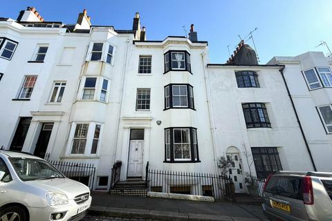 4 bedroom house to rent, Upper Market Street, Hove,