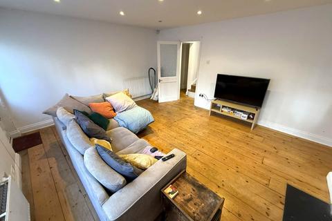 4 bedroom house to rent, Upper Market Street, Hove,