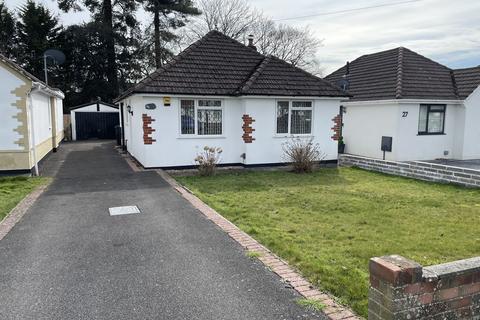 2 bedroom bungalow to rent, Markham Avenue, Bournemouth BH10