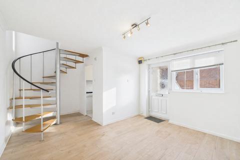 1 bedroom end of terrace house to rent, Honeybourne Drive, Cavendish Park, Cheltenham, GL51