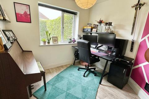 14 Beechen Drive, Bristol, BS16 4DG