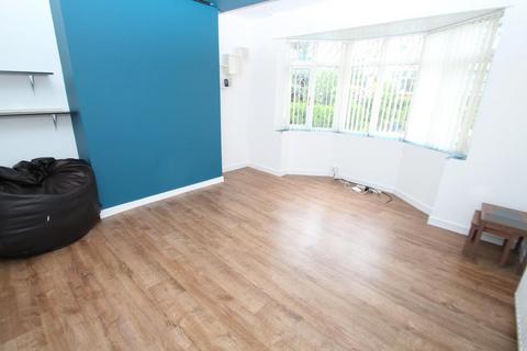 3 bedroom house to rent, Roxholme Avenue, Leeds, West Yorkshire, UK, LS7