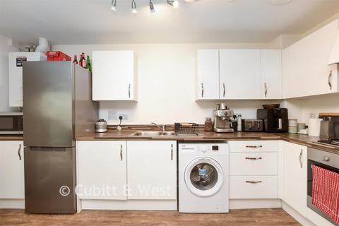 undefined, Shetland Close, Cranleigh GU6