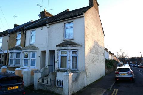 3 bedroom house to rent, Grange Road , Gillingham, Kent