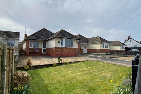 2 bedroom bungalow to rent, Greenfield Road, Blandford Forum