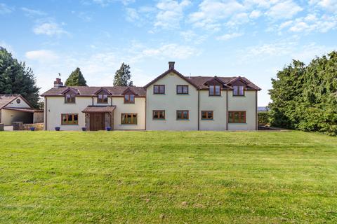 4 bedroom detached house for sale, Elms Road, Raglan