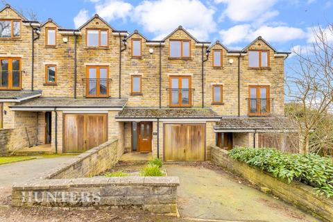 3 bedroom townhouse for sale, Micklehurst Road, Mossley