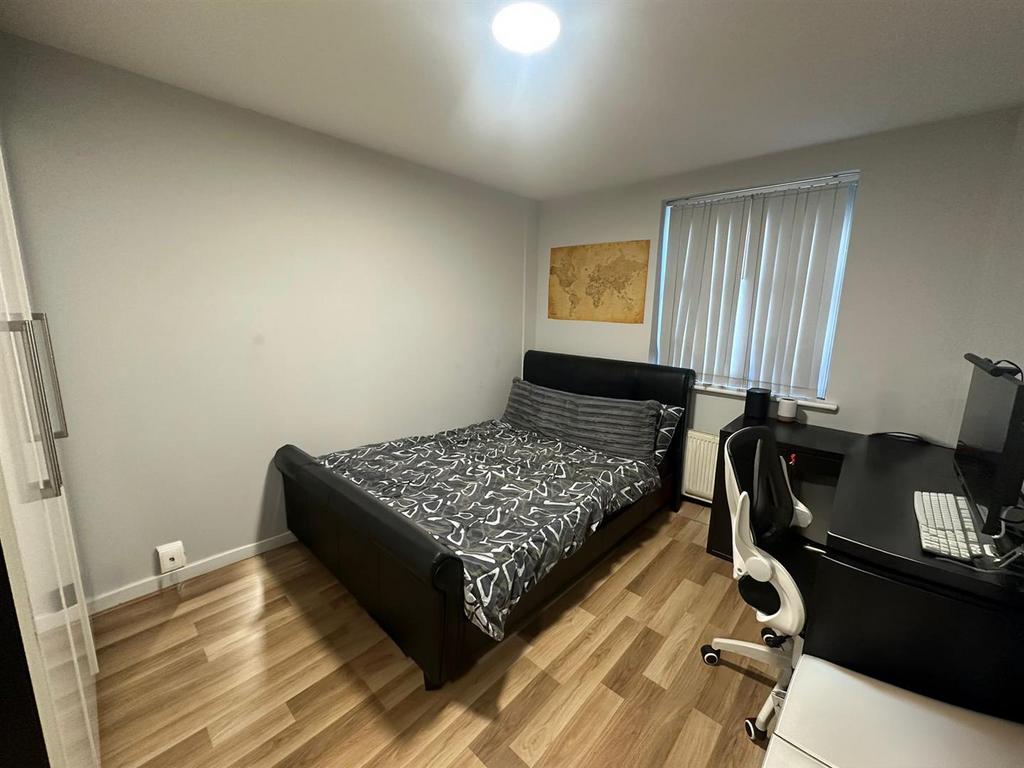 Bedroom 4.png
