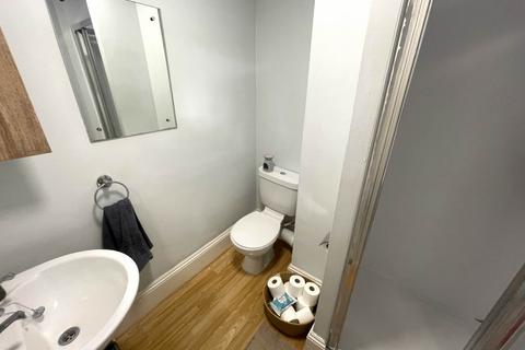 1 bedroom flat to rent, York Avenue, Hove, East Sussex