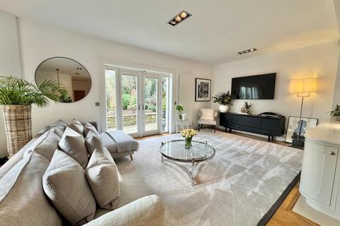 2 bedroom apartment for sale, Altrincham Road, Styal, Wilmslow