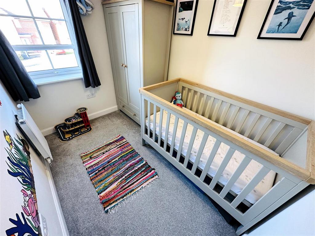 Bed 3.jpg