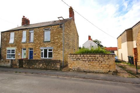 3 bedroom cottage to rent, Lower High Street, Waddington, Lincoln