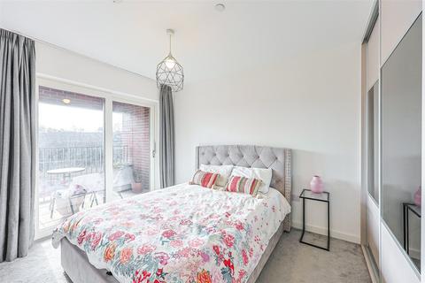 1 bedroom apartment for sale, Achill Close, Colindale Gardens, Colindale, NW9