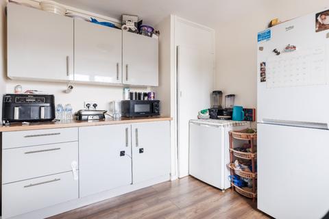 2 bedroom apartment for sale, Whipps Cross House, Walthamstow, E17