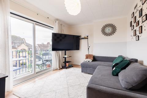 2 bedroom apartment for sale, Whipps Cross House, Walthamstow, E17