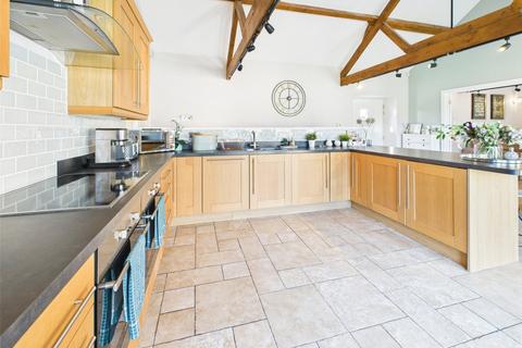 3 bedroom barn conversion for sale, Bishton Road, Bishton, Newport, NP18