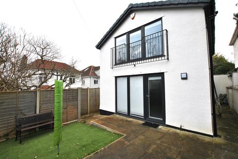 1 bedroom detached house to rent, Beryl Grove, Bristol