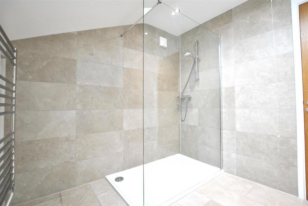 Bathroom (3)