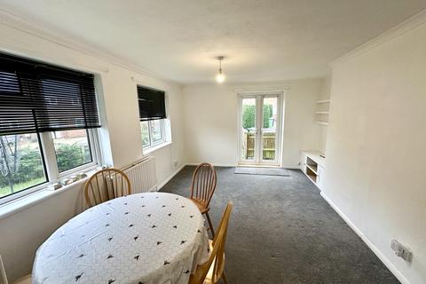 1 bedroom flat for sale, Church Fields, Headley GU35