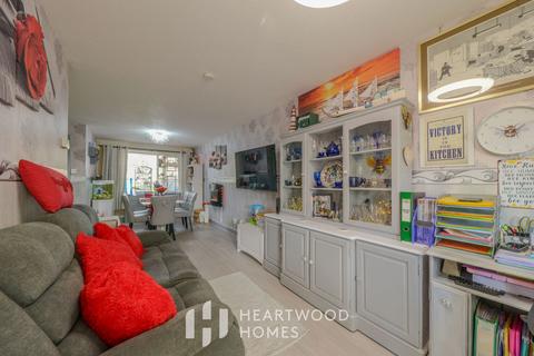 3 bedroom semi-detached house for sale, Cheriton Close, St. Albans, AL4 9HU