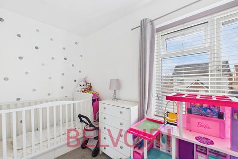 15 Batkin Close, Stoke-on-trent, ST6 6QL