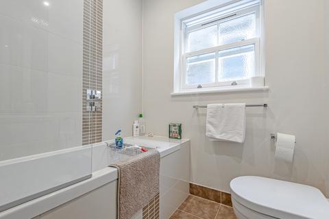 4 bedroom house to rent, Clifton Road, Kingston Upon Thames, KT2