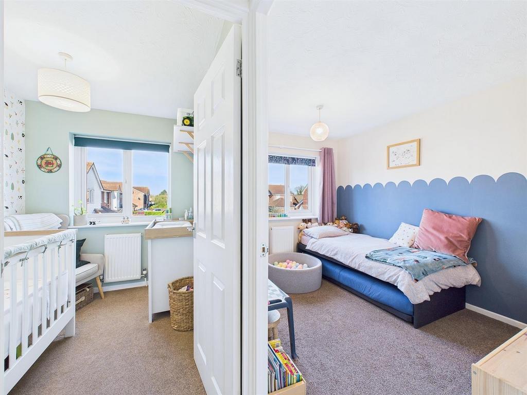 Bedroom 2/3