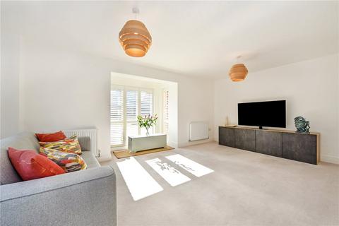 3 bedroom detached house to rent, Burstall Gardens, Winchester, Hampshire, SO22