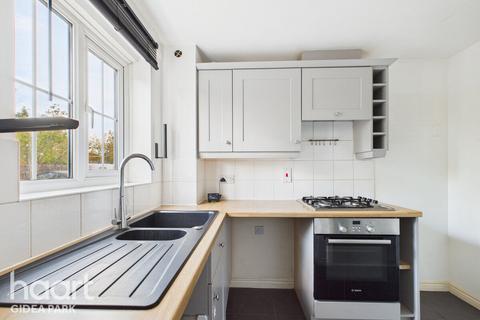 2 bedroom apartment for sale, Wellington House, Kidman Close, Gidea Park