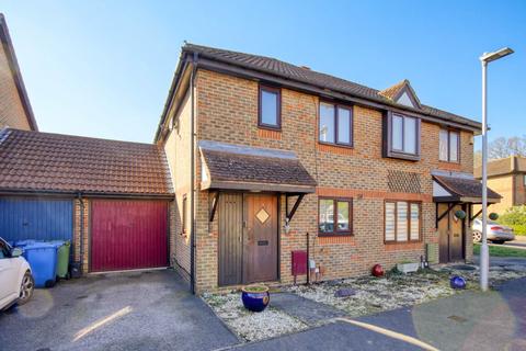 3 bedroom semi-detached house for sale, Barley Mead, Bracknell RG42