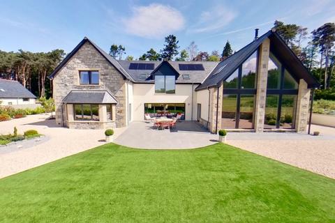 5 bedroom detached house for sale, Thistle House, Forres, IV36 2SG