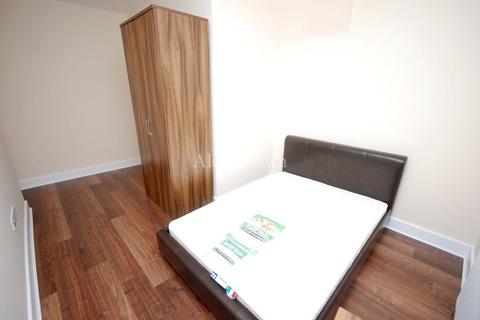 House share to rent, St Mark Rise, Dalston