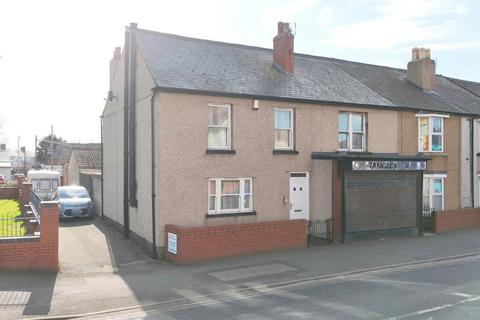 3 bedroom end of terrace house for sale, Vale Road, Rhyl, Denbighshire, LL18 2BY