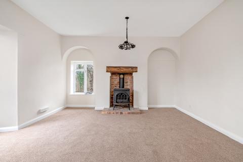 5 Castle Gate, Castle Bytham, Grantham, NG33 4RU