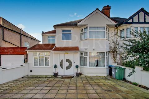 4 bedroom semi-detached house to rent, Dollis Hill Avenue, London, NW2