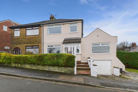 3 bedroom semi-detached house for sale, Colinmander Gardens, Ormskirk, L39 4TF