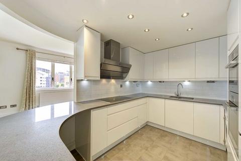 2 bedroom flat to rent, King's Quay, London SW10