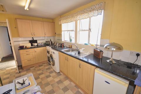 2 bedroom detached bungalow for sale, Seagrave Street, Kettering, NN15