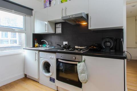 1 bedroom flat to rent, Corporation Road, Cardiff CF11